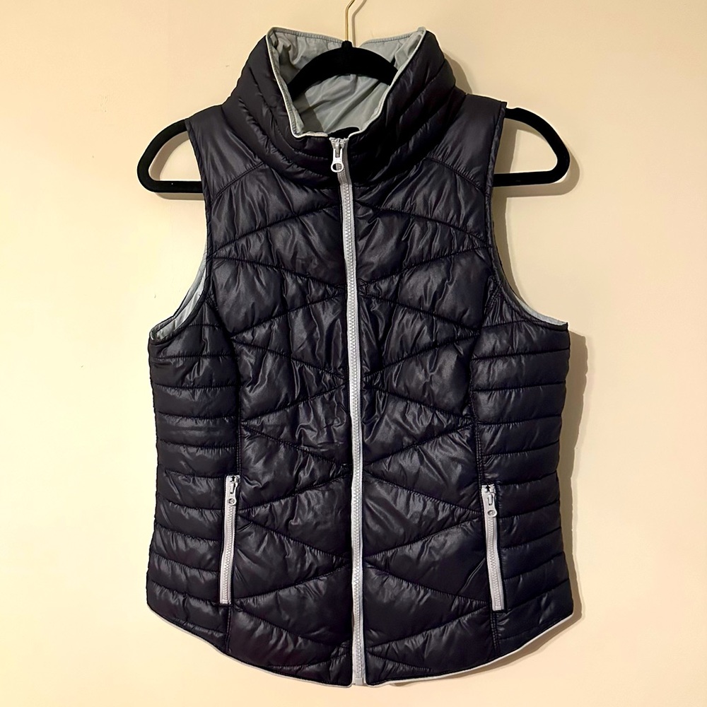 SO Black and Gray Puffer Vest Size Medium